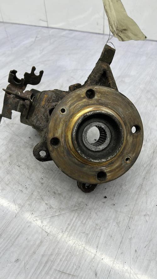 Fusee avant droit PEUGEOT PARTNER 1 PHASE 1 Diesel