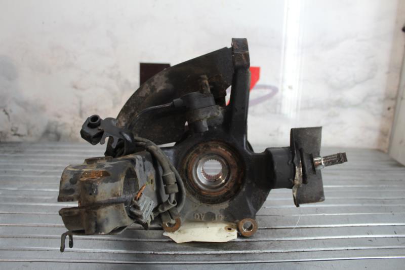 Fusee avant droit PEUGEOT 607 PHASE 1 Diesel