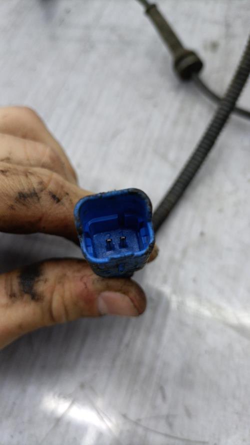 Fusee avant droit PEUGEOT 207 PHASE 1 Diesel