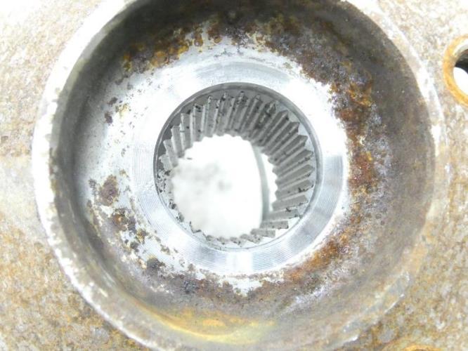 Fusee avant droit NISSAN QASHQAI 2 PHASE 1 Diesel