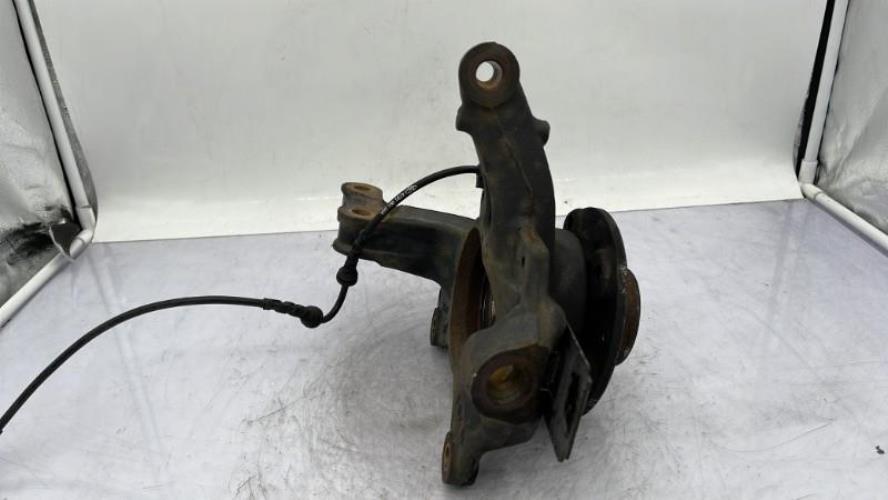 Fusee avant droit RENAULT MEGANE 3 PHASE 2 BREAK Diesel