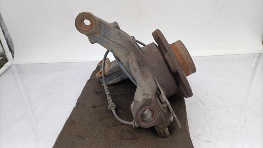 Fusee avant droit RENAULT MEGANE 3 PHASE 2 Diesel