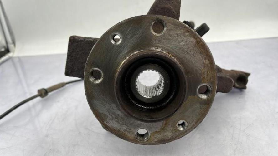 Fusee avant droit DACIA LOGAN 2 PHASE 1 Essence