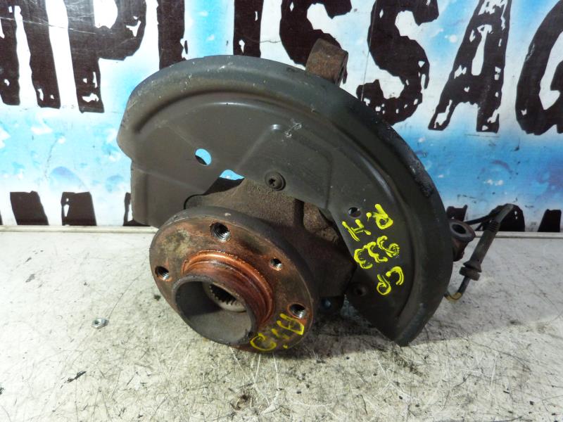 Fusee avant droit DACIA SANDERO 2 PHASE 1 Diesel