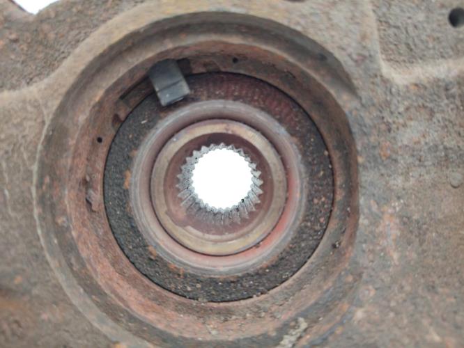 Fusee avant droit RENAULT SCENIC 3 PHASE 1 Diesel