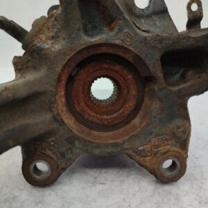 Fusee avant droit RENAULT CLIO 4 PHASE 1 Diesel