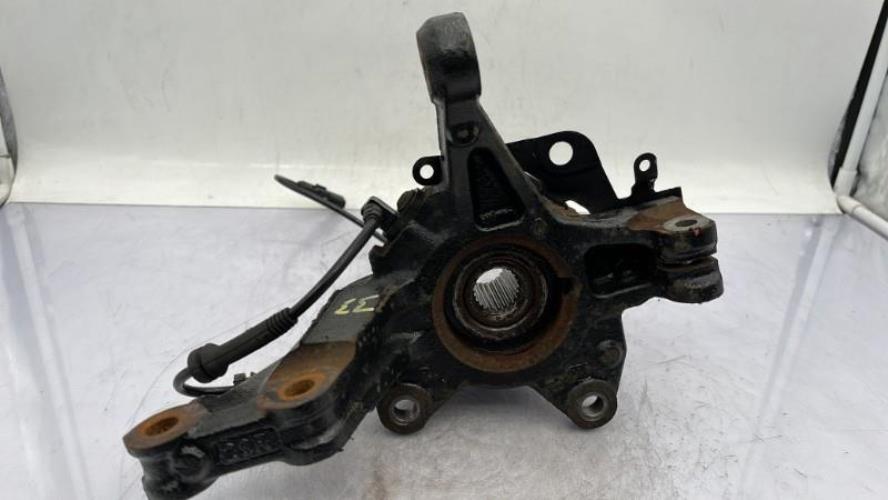 Fusee avant droit RENAULT CLIO 4 PHASE 1 Diesel