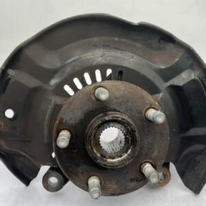 Fusee avant droit TOYOTA VERSO-S PHASE 1 Essence