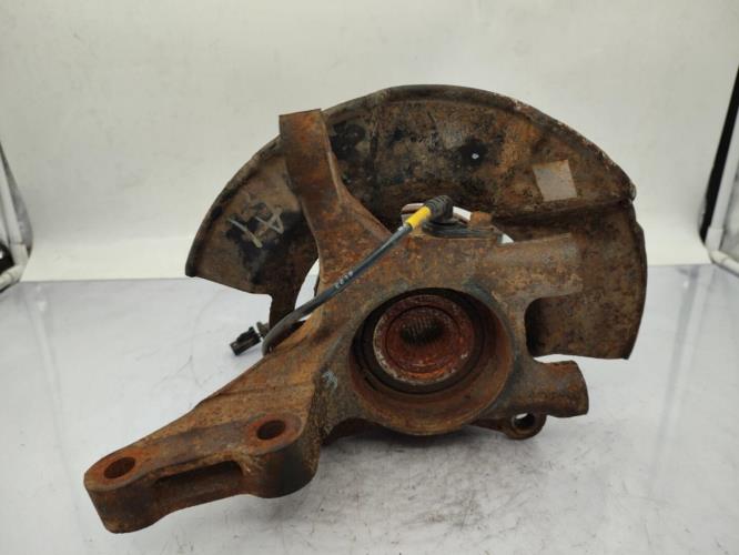 Fusee avant droit HYUNDAI TUCSON 1 Diesel