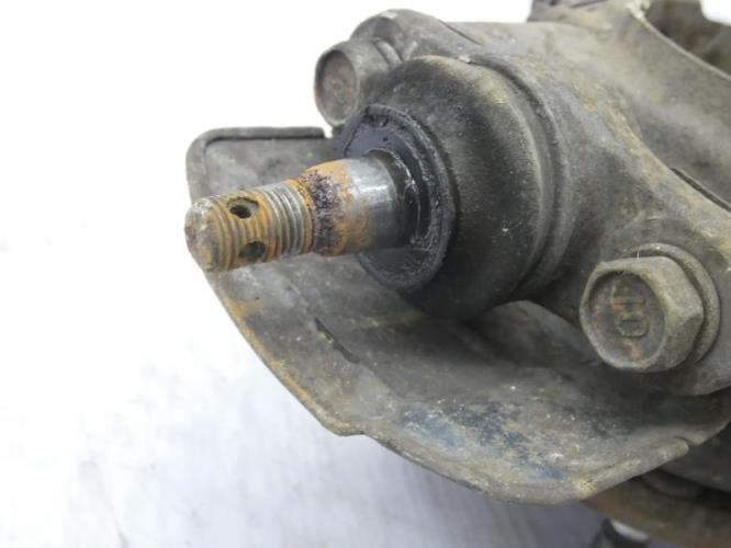 Fusee avant droit KIA CEE-D 1 PHASE 1 Essence