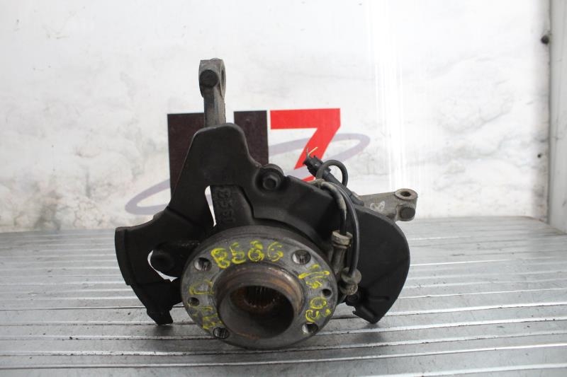 Fusee avant droit FIAT Essence