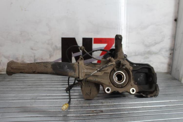 Fusee avant droit ALFA ROMEO 147 PHASE 1 Essence