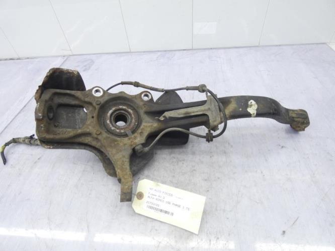 Fusee avant droit ALFA ROMEO 156 PHASE 1 Essence