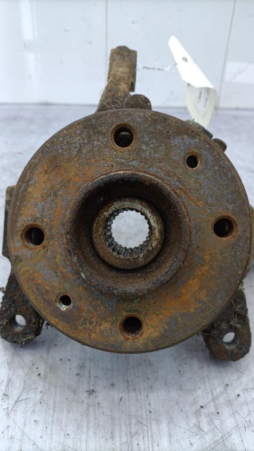 Fusee avant droit RENAULT LAGUNA 1 PHASE 1 Essence