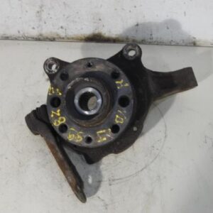 Fusee avant droit RENAULT R21 PHASE 1