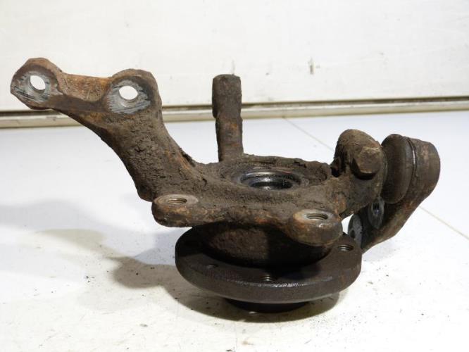 Fusee avant droit RENAULT R21 PHASE 2 Essence