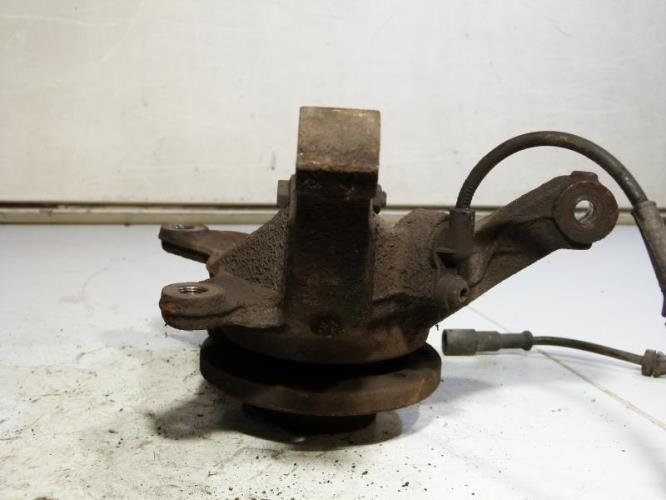 Fusee avant droit RENAULT SCENIC 1 PHASE 2 Diesel