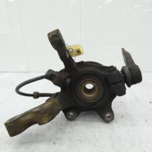 Fusee avant droit RENAULT CLIO 2 PHASE 1 Essence
