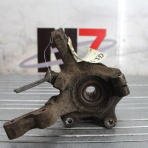 Fusee avant droit RENAULT CLIO 2 PHASE 2 Essence