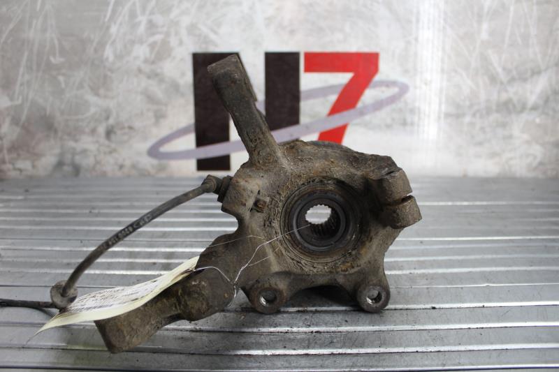 Fusee avant droit RENAULT CLIO 2 PHASE 2 Diesel