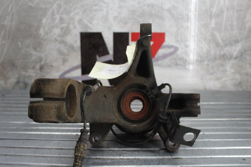 Fusee avant droit RENAULT SCENIC 2 PHASE 1 Diesel