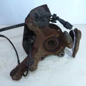 Fusee avant droit RENAULT TWINGO 2 PHASE 2 Essence