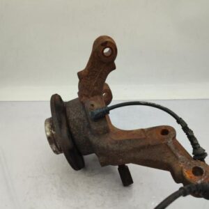 Fusee avant droit DACIA DUSTER 1 PHASE 1 Diesel