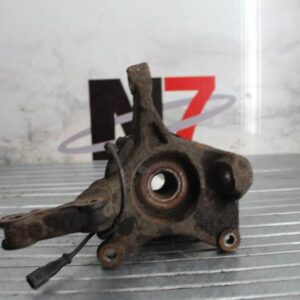 Fusee avant droit DACIA DUSTER 1 PHASE 1 Diesel
