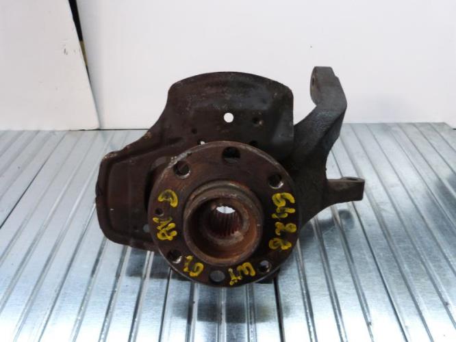 Fusee avant droit OPEL CORSA B PHASE 2 Essence