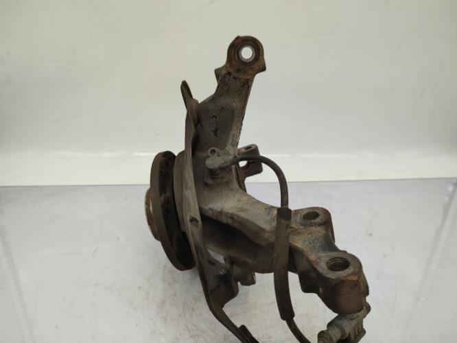 Fusee avant droit OPEL CORSA D PHASE 1 Diesel