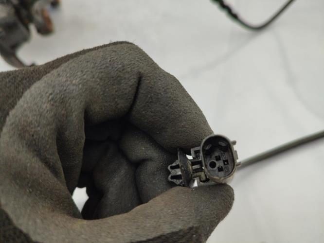 Fusee avant droit OPEL CORSA D PHASE 2 Diesel