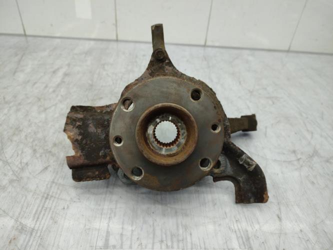 Fusee avant droit ALFA ROMEO 155 Diesel