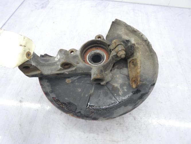 Fusee avant droit AUDI 80 3 PHASE 1 Essence