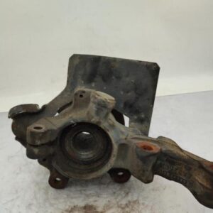 Fusee avant droit AUDI 80 3 PHASE 2 Diesel