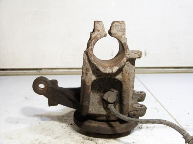 Fusee avant droit CITROEN C3 1 PHASE 1 Diesel