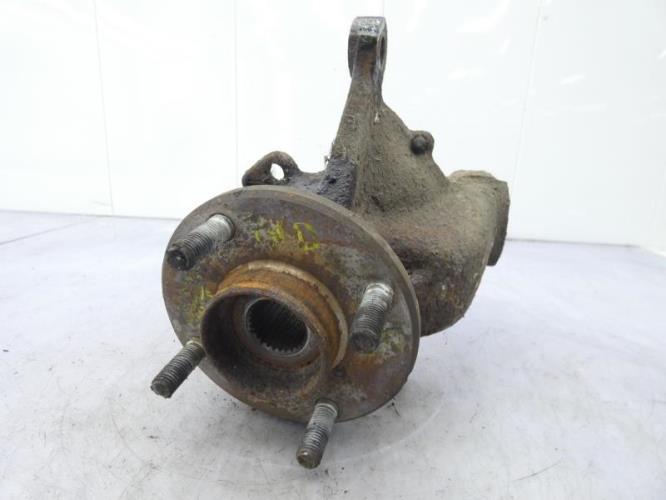 Fusee avant droit FORD MONDEO 1 PHASE 1 BREAK Diesel