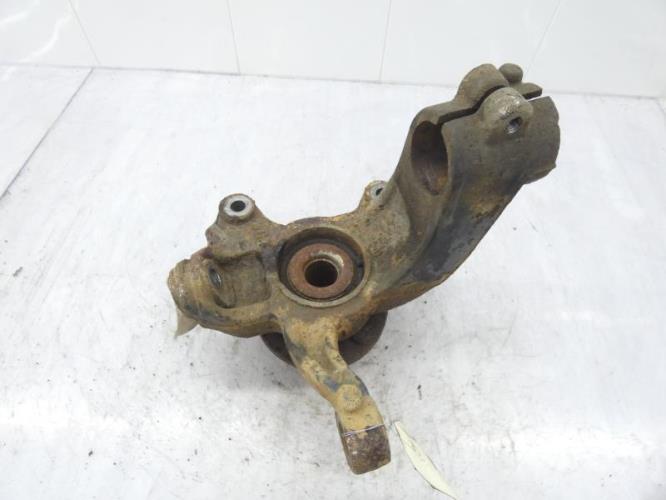 Fusee avant droit FORD MONDEO 3 PHASE 1 BREAK Diesel