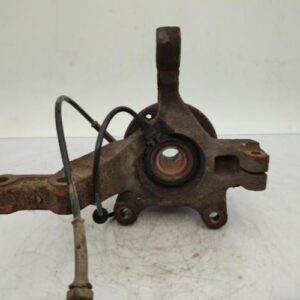 Fusee avant droit NISSAN MICRA 3 PHASE 1 Essence