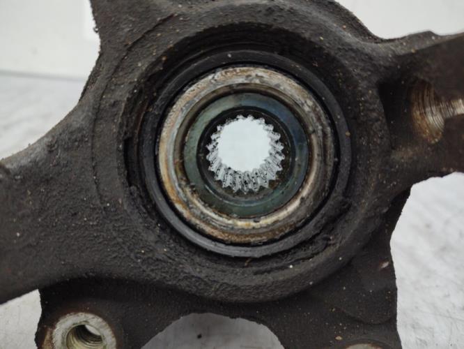 Fusee avant droit RENAULT EXPRESS PHASE 1 Essence