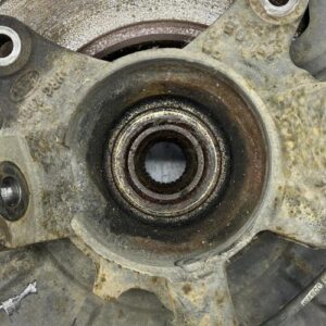 Fusee avant droit LAND ROVER FREELANDER 1 PHASE 1 Diesel