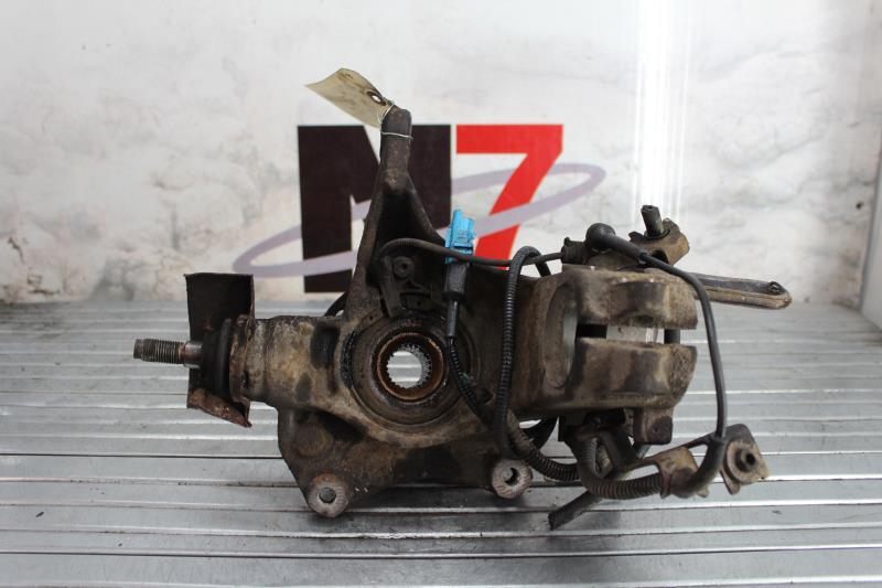 Fusee avant gauche CITROEN C5 1 PHASE 1 Diesel