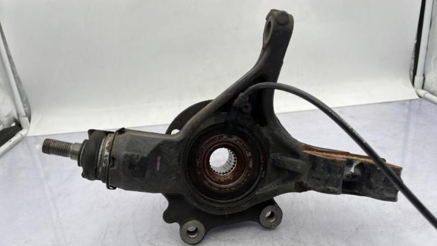 Fusee avant gauche CITROEN C4 PICASSO 1 Diesel