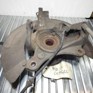 Fusee avant gauche CITROEN C5 2 Diesel