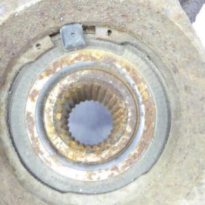 Fusee avant gauche FORD FOCUS 1 Essence