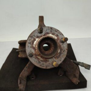 Fusee avant gauche FORD FOCUS 1 Diesel