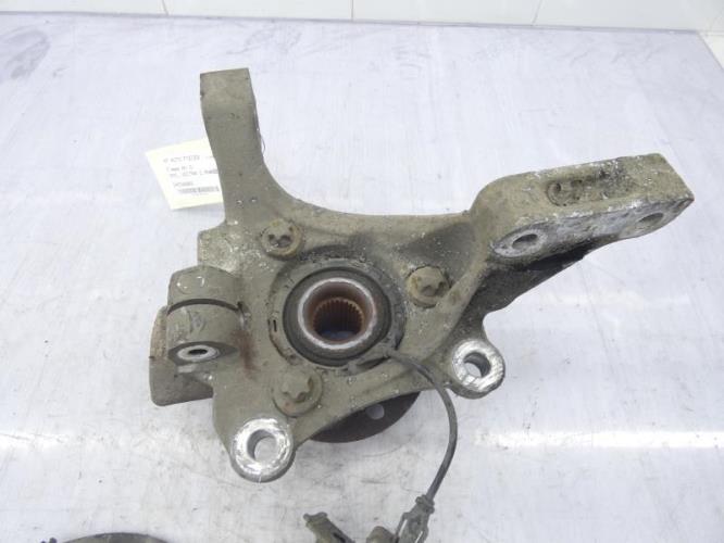 Fusee avant gauche OPEL VECTRA C PHASE 1 Diesel