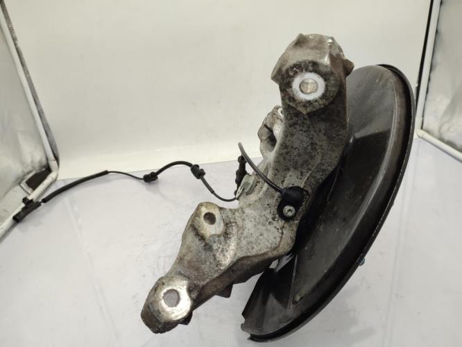 Fusee avant gauche OPEL ASTRA J PHASE 1 Diesel