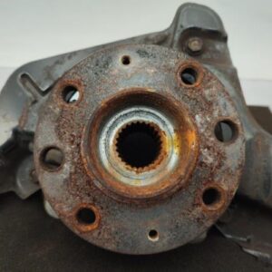 Fusee avant gauche OPEL CORSA E Essence