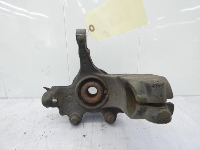 Fusee avant gauche FORD FOCUS 2 PHASE 2 Diesel