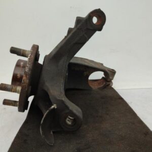 Fusee avant gauche FORD C-MAX 1 PHASE 1 Diesel